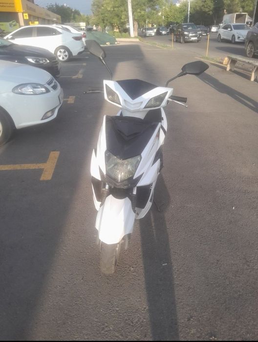 Skuter benzin 125 kubali