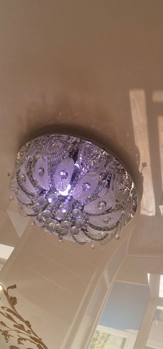 Продам люстру, срочно. Торг