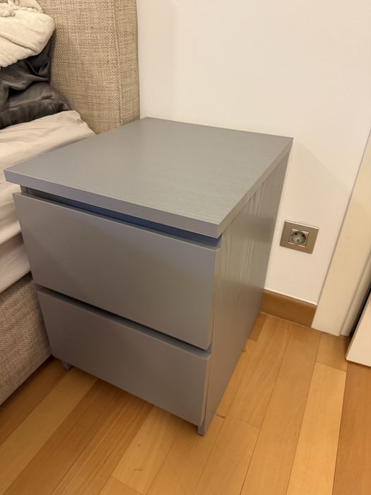 Комплект нощни шкафчета (има и други мебели за комплект)