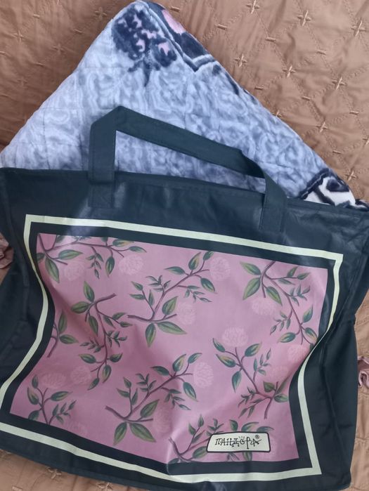 Продам одеяло теплое