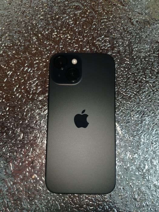 Vand/schimb iphone 15 128gb