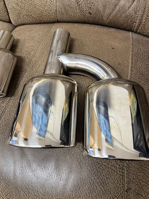 Tipsuri ornamente evacuare Mercedes E 55 AMG