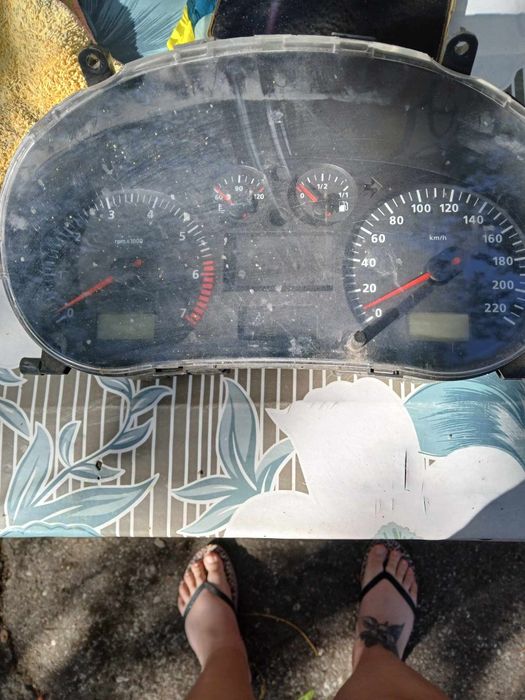 Части за сеат ибиза 1.0мpi 2002