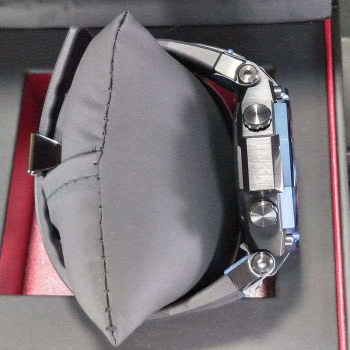 G shock mtg b2000b