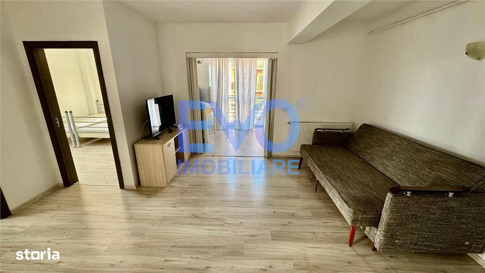 Apartament de vanzare, 3 camere, 2 bai, etaj 4, Valea Lupului, Iasi