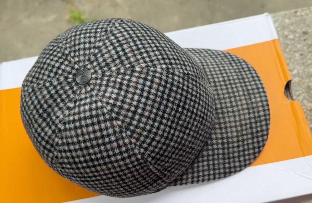 Șapcă bărbătească MT Collection din lână, în carouri, mărimea 57