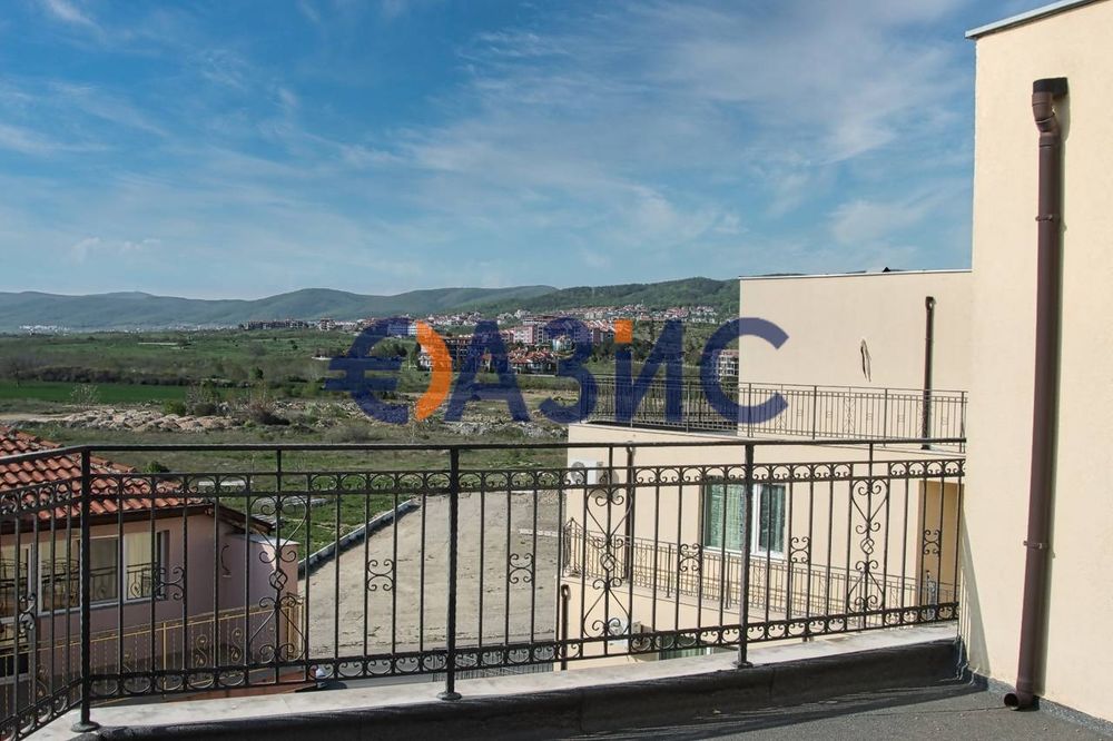 Двустаен апартамент в комплекс Амадеус 19 в Слънчев Бряг, България, 98