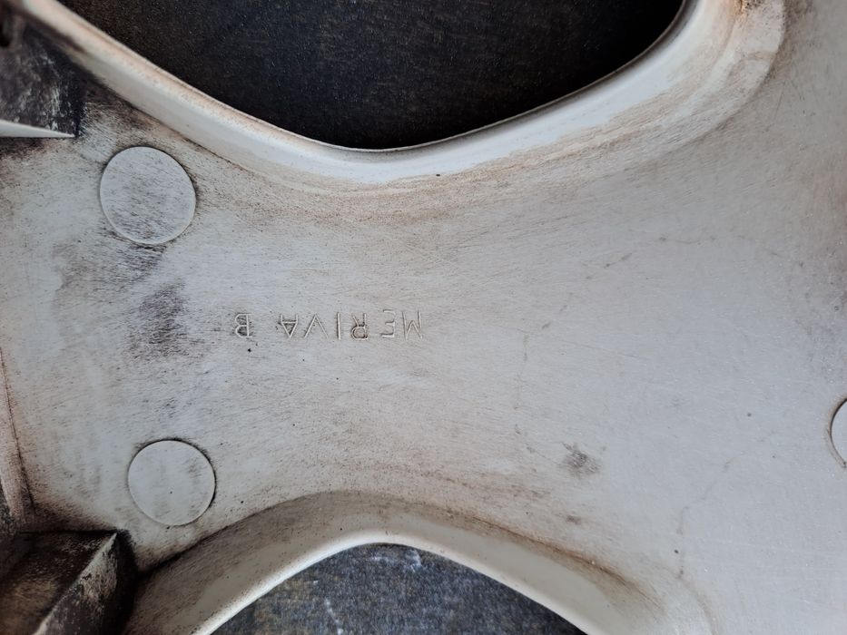 1бр. Тас Опел 15 цола/ Мерива Б. Meriva B