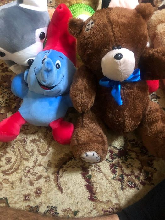 Yumshoq oyinchoqlar toplami