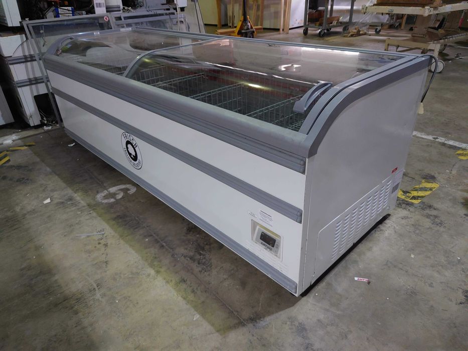 Lada frigorifica AHT Miami 250 / Universal / Testata / Garantie