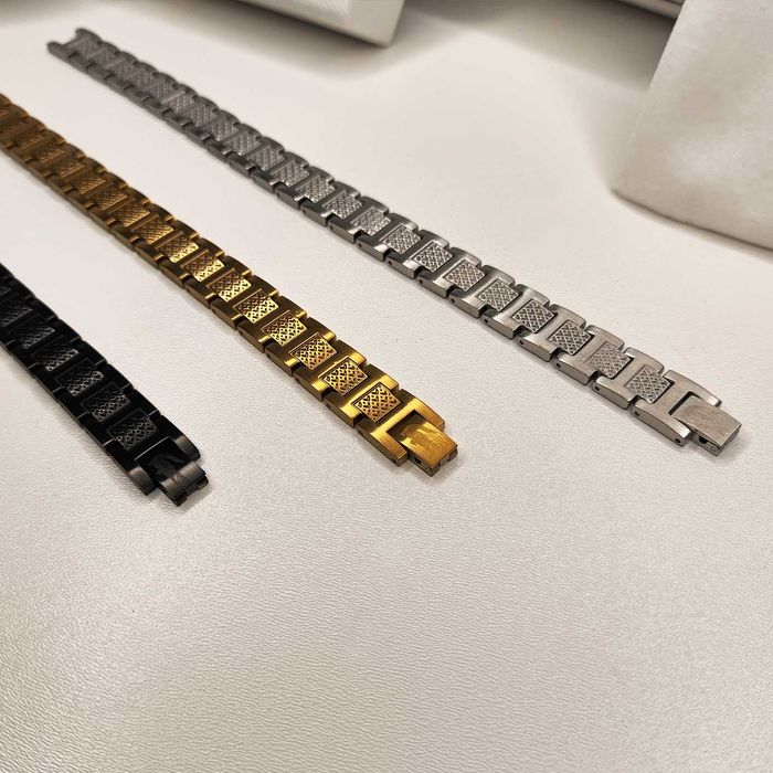 Lacoste Гривни - Stainless