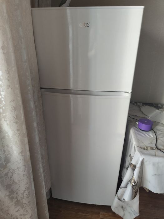 Продам хороший холодильник