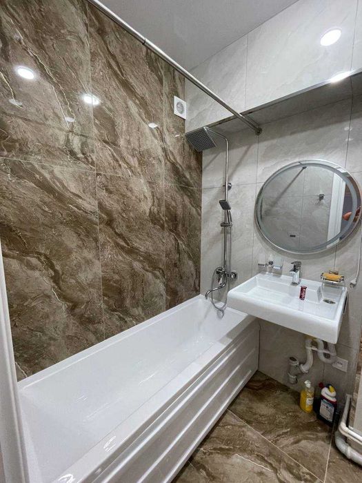 Продается 3х Комнатная квартира  ЦУМ Туркменское посольство Центр