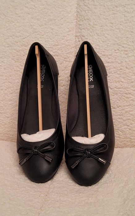 Balerini Geox noi mărimea 36