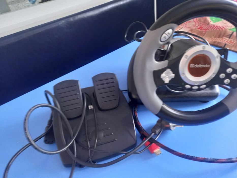 Руль игровой кург 180