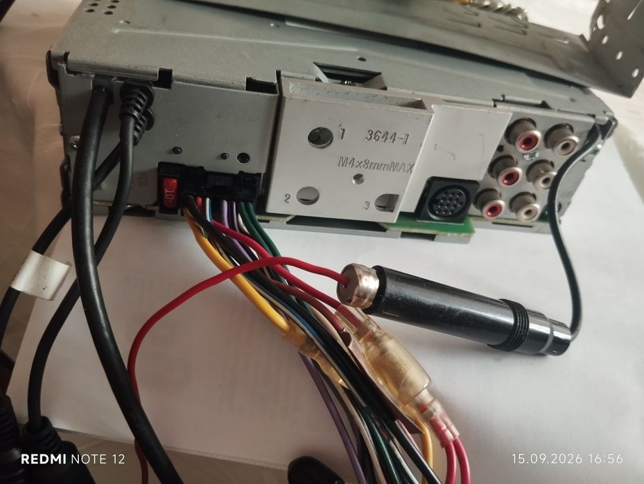 Kenwood kdc bt 8044u