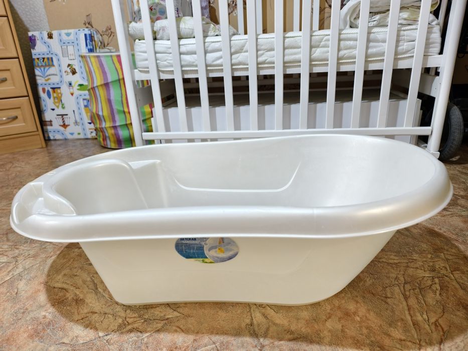 Продам ванночку, б/у, 5000