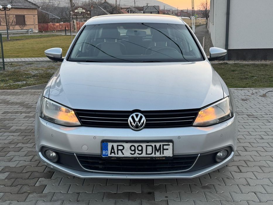 Volkswagen Jetta model Match