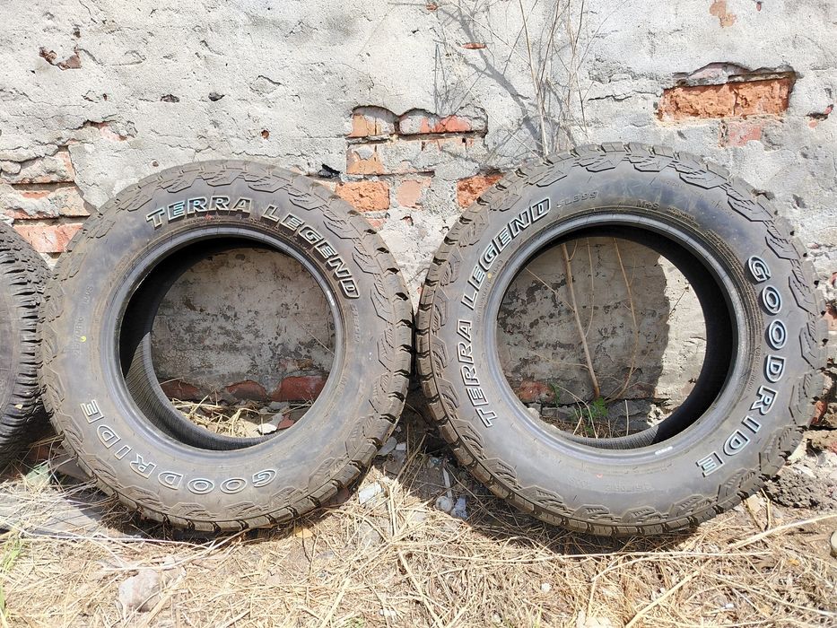 Продам Резину 2 балона