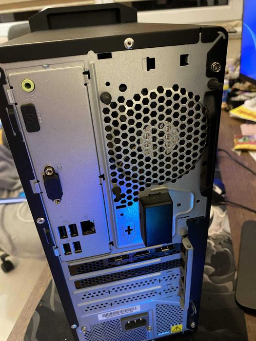 Vând PC Gaming Lenovo IdeaCentre 5 14ACN6