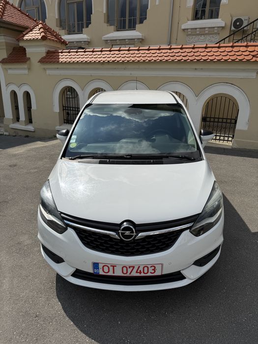 Opel Zafira 2018