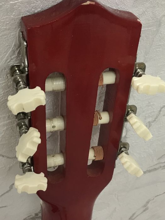 Гитара класическая