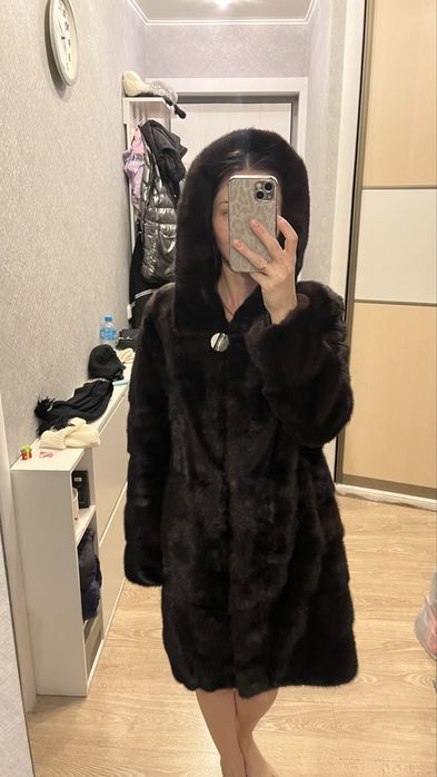 ДЕШЕВО Продам норковую шубу