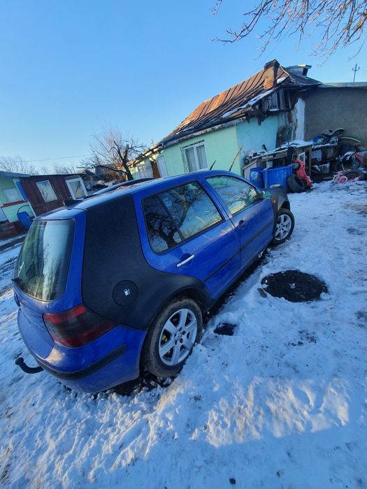 vând golf 4 1.9 alh