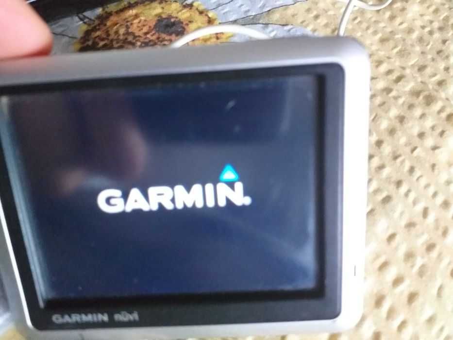 Sistem de Navigatie GPS Garmin Nuvi 1245 si TOMTOM N14644