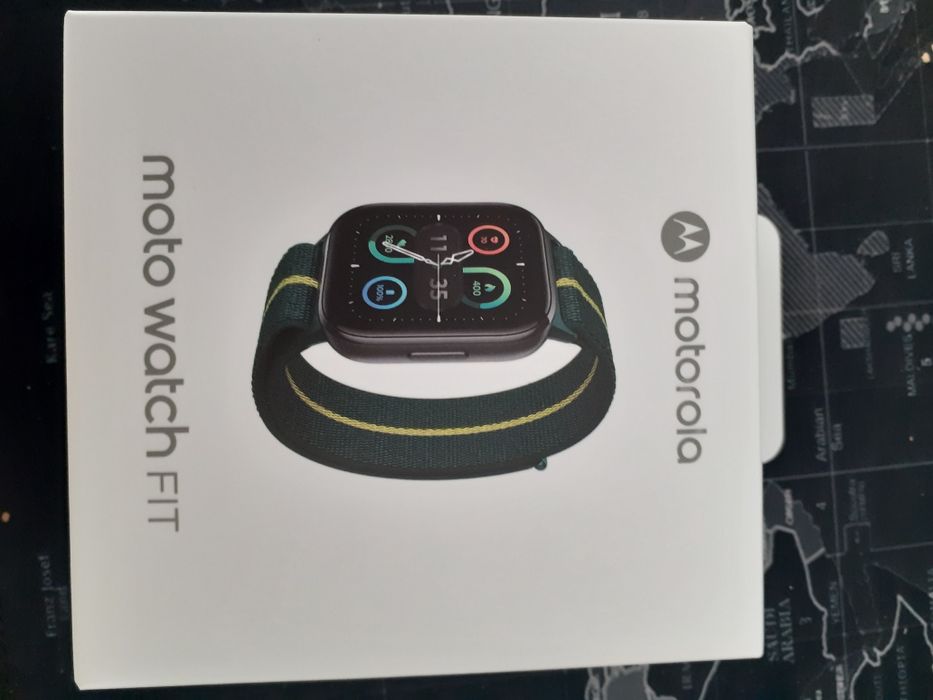 Motorola watch Moto Fit