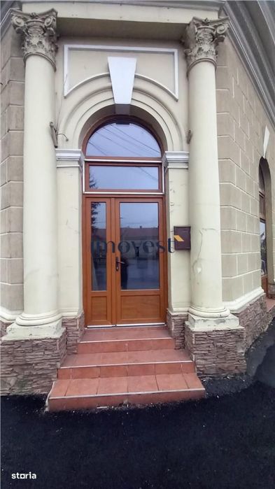 De inchiriat spatiu comercial