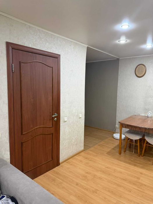 Продам 2 комнатную в Центре!