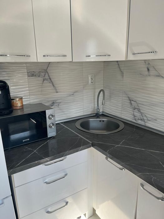 Proprietar inchiriez garsoniera confort unu in localitatea Alba iulia