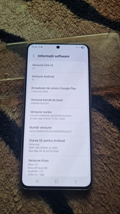 Samsung Galaxy S21  5G