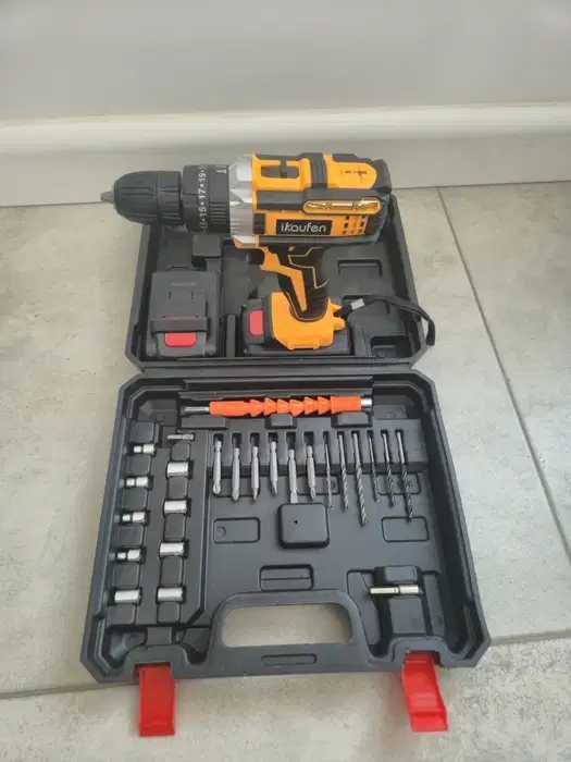 Bormașină cu acumulatori