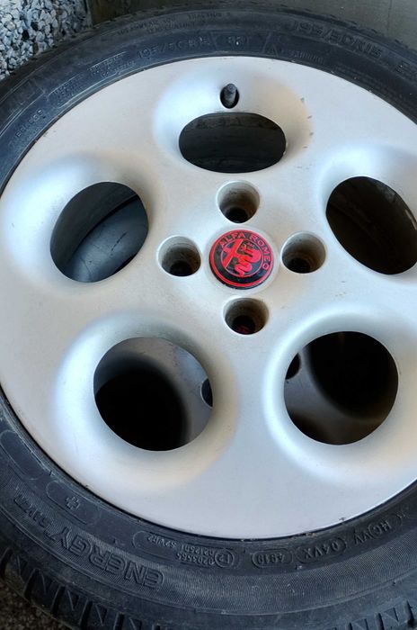 Летни гуми с джанти 15-ки, за Алфа 146,5