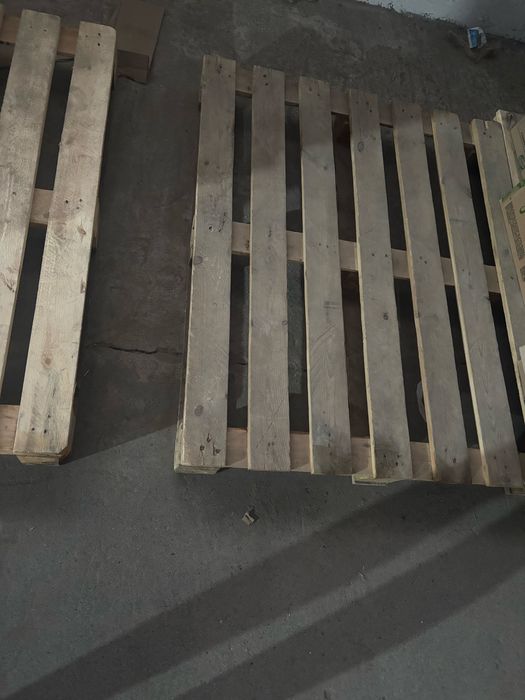 Продам поддоны, самовывоз