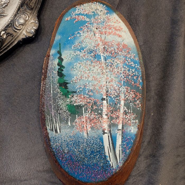 Продам картины и панно на стену.