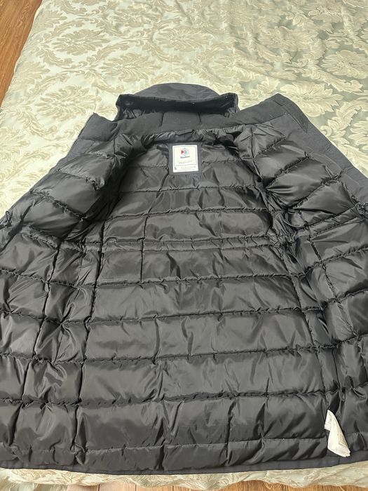 Продам пуховик фирмы Nike