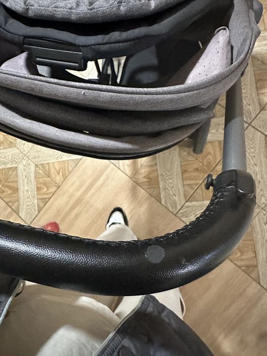 Продам коляску easywalker charley