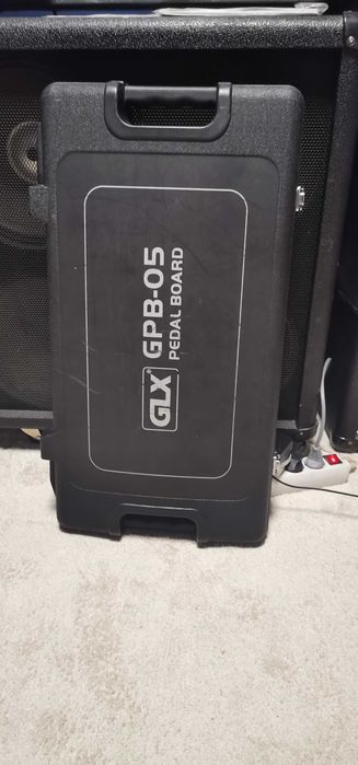 Продавам педалборд