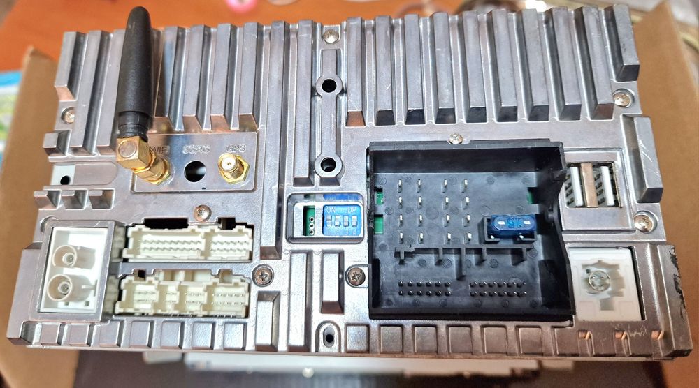 Мощна Android Мултимедия ERISIN за VW/Seat/Skoda – 8-ядрена,