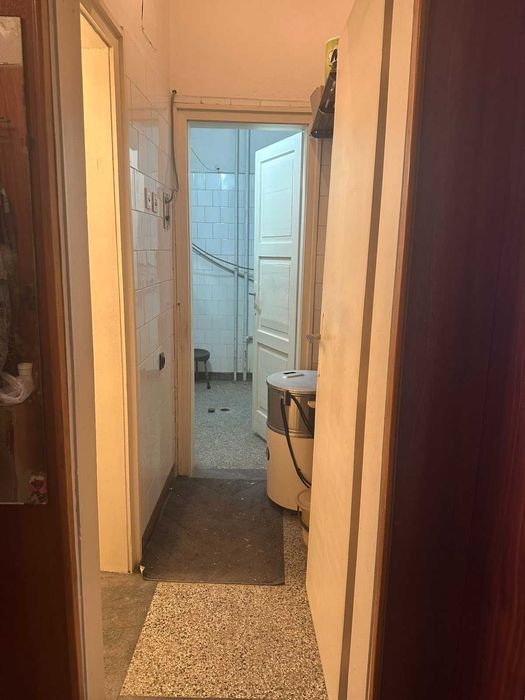 Продава се Тристаен апартамент в Шумен, Добруджански - 76 кв.м за 1040 €/кв.м - Снимка #11