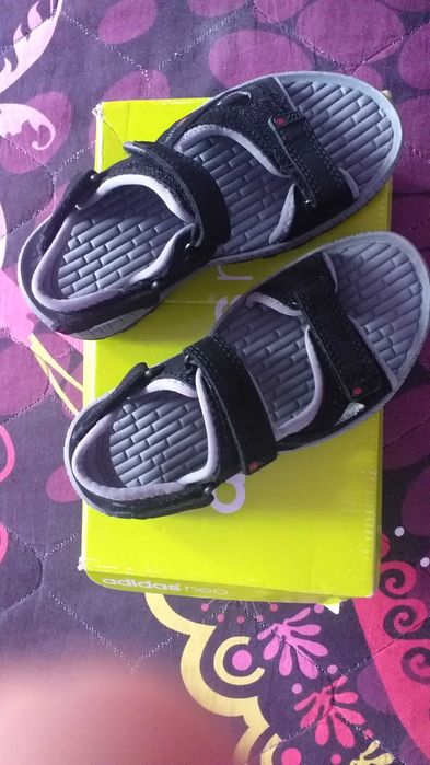 Детски оригинални ботушки за момче размер 32.5   цена 80лв.