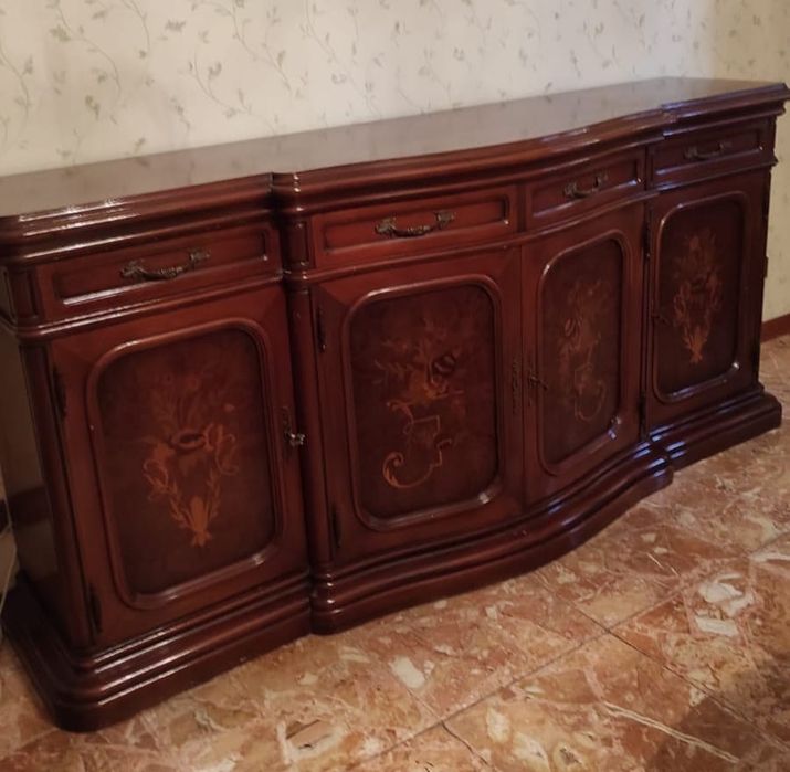 Mobilier Sufragerie ~ SERVANTA / COMODA  / VITRINA / Masa~ Lemn Masiv