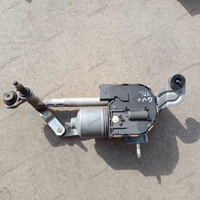 Ansamblu stergator cu motoras stanga VW Golf 5 plus cod 5M0 955 023 E