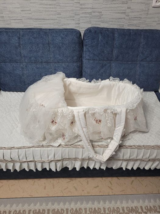 Конверт и кокон для новорожденной девочки