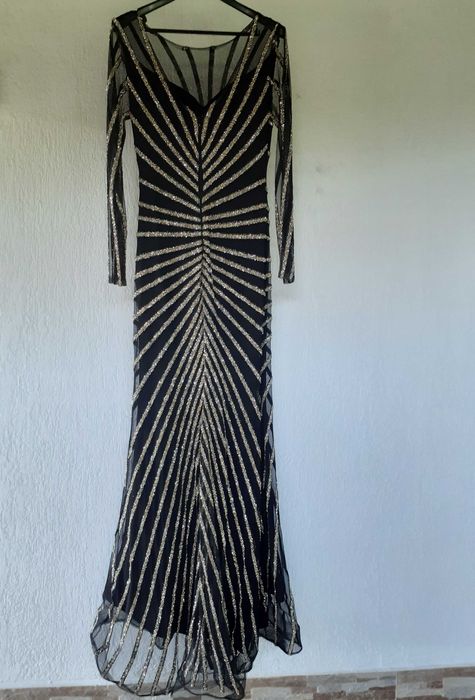 Официална рокля 40 размер