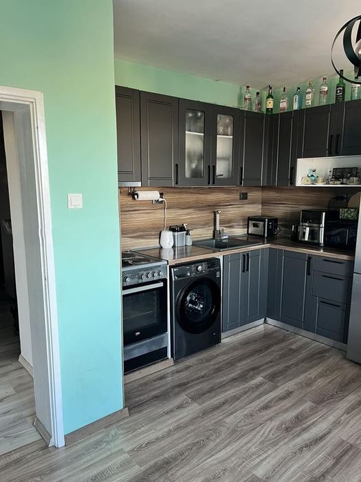 Етаж от къща в с. Мировяне! Готов за живеене!