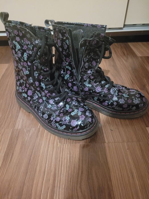 Ghetuțe fetite primigi nr 33